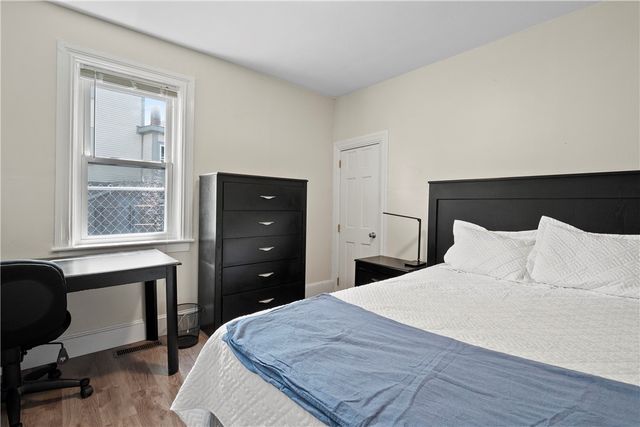 16 Governor Street, Providence, RI 02906