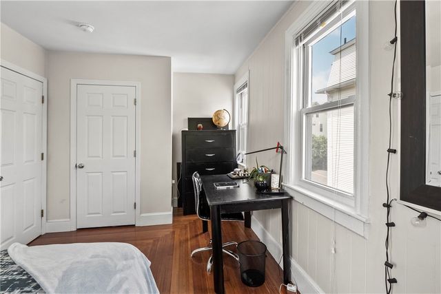 16 Governor Street, Providence, RI 02906