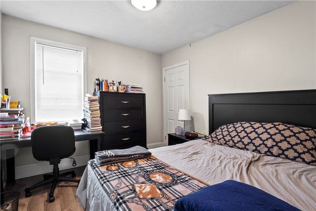 16 Governor Street, Providence, RI 02906