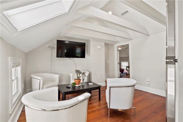 16 Governor Street, Providence, RI 02906