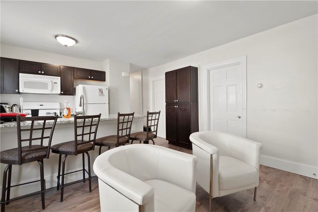 16 Governor Street, Providence, RI 02906