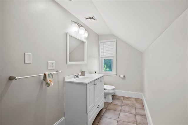 16 Governor Street, Providence, RI 02906