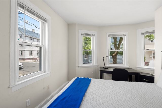 16 Governor Street, Providence, RI 02906