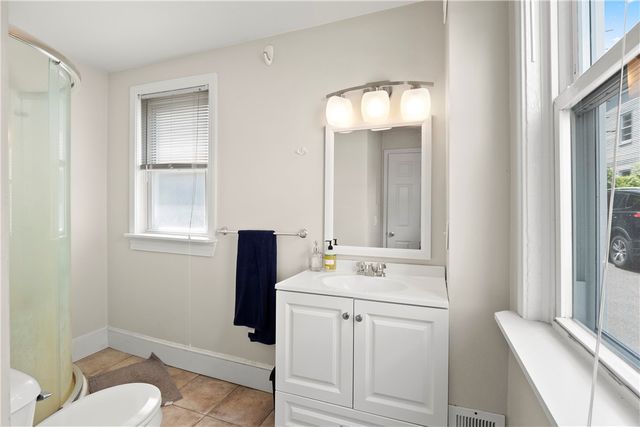 16 Governor Street, Providence, RI 02906