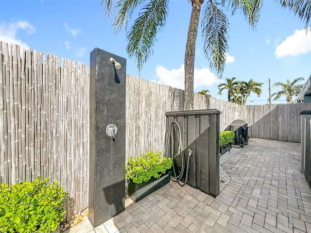 501 SE 7th Ave, Pompano Beach, FL 33060