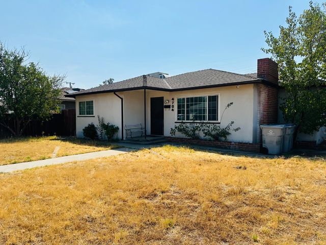 4704 E Simpson Avenue, Fresno, CA 93703