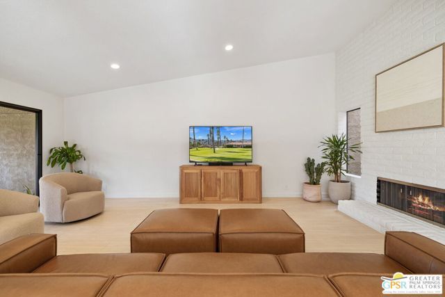 6 Joya Drive, Palm Desert, CA 92260