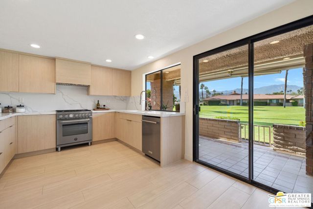 6 Joya Drive, Palm Desert, CA 92260