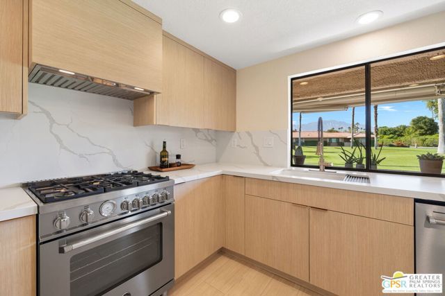 6 Joya Drive, Palm Desert, CA 92260