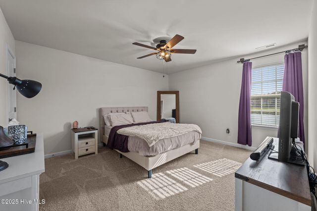 600 Lake Tyler Drive, New Bern, NC 28560