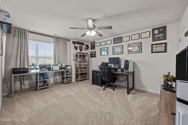 600 Lake Tyler Drive, New Bern, NC 28560