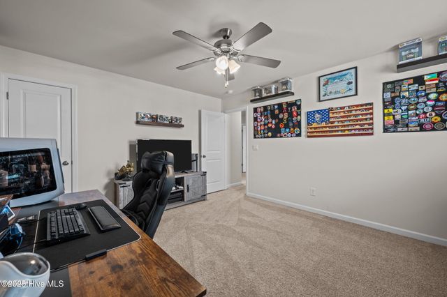 600 Lake Tyler Drive, New Bern, NC 28560