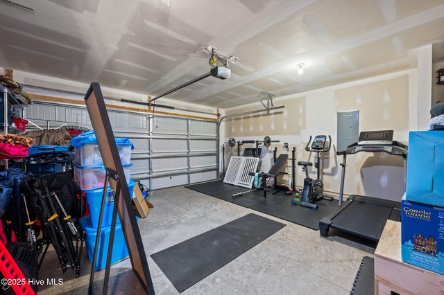 600 Lake Tyler Drive, New Bern, NC 28560