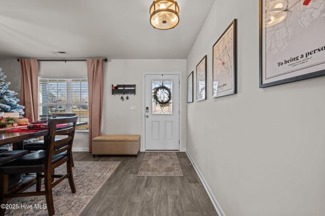 600 Lake Tyler Drive, New Bern, NC 28560