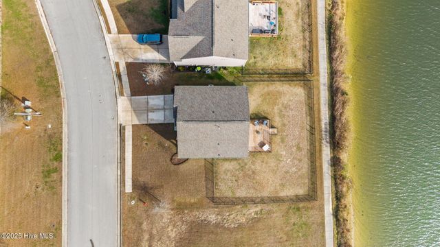 600 Lake Tyler Drive, New Bern, NC 28560