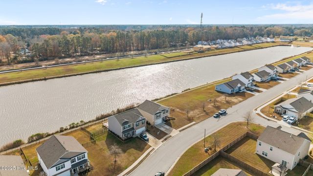 600 Lake Tyler Drive, New Bern, NC 28560