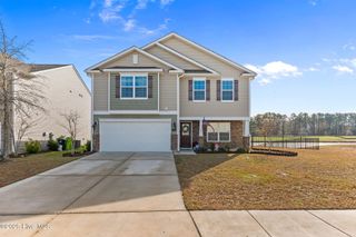 600 Lake Tyler Drive, New Bern, NC 28560
