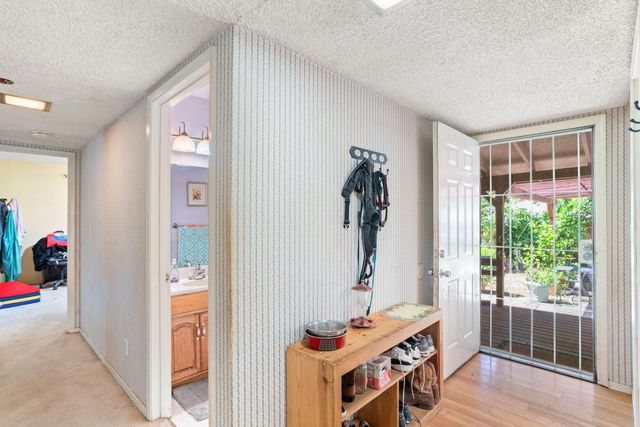 145 Wescott Ct, Auburn, CA 95603