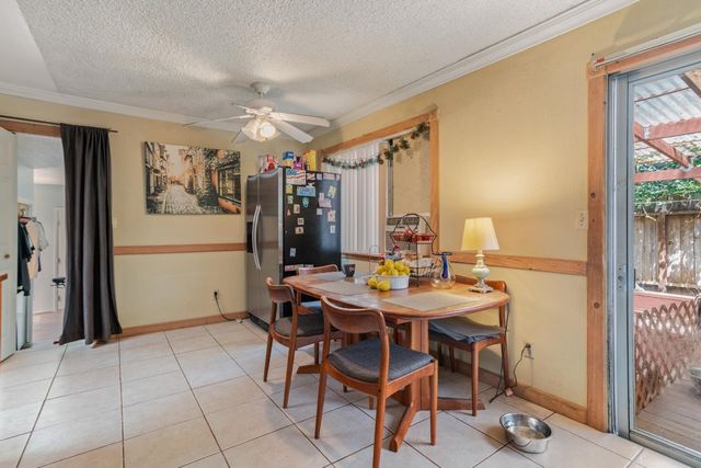 145 Wescott Ct, Auburn, CA 95603