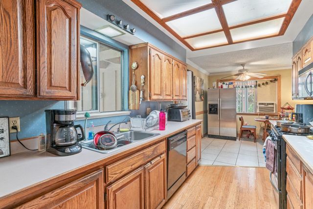 145 Wescott Ct, Auburn, CA 95603