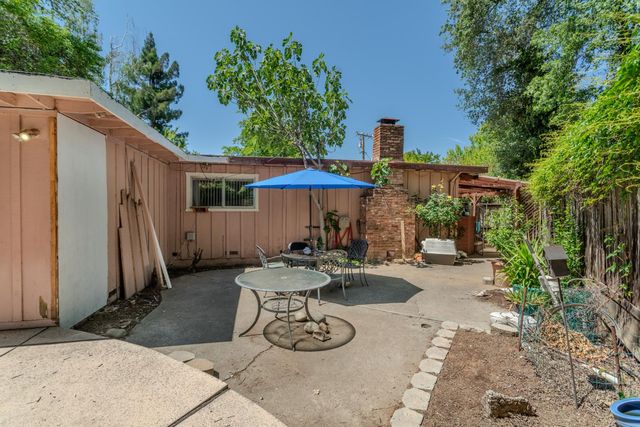 145 Wescott Ct, Auburn, CA 95603