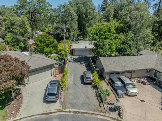 145 Wescott Ct, Auburn, CA 95603