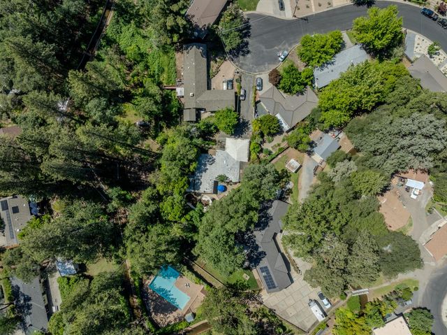 145 Wescott Ct, Auburn, CA 95603