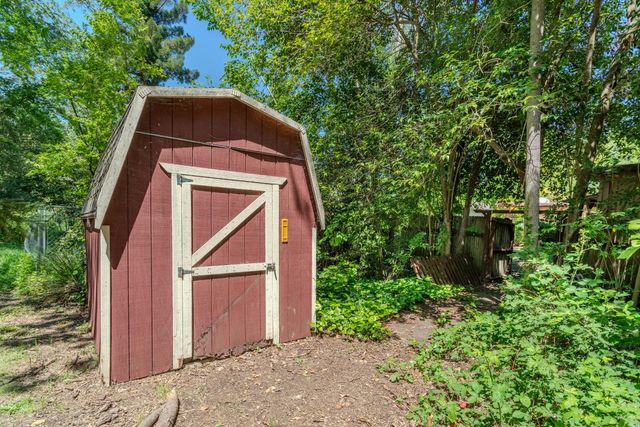 145 Wescott Ct, Auburn, CA 95603