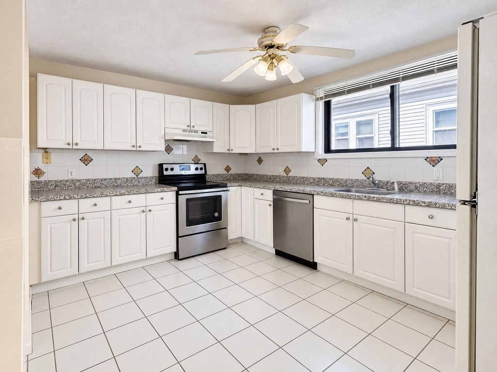 41 High 3, Everett, MA 02149