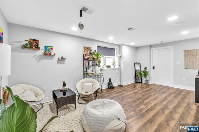 26 Arlington Boulevard, North Arlington, NJ 07031