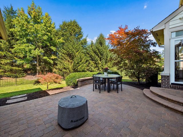 5792 Trafalgar Lane, Dublin, OH 43016