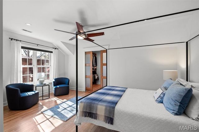 8105 Kingsbury Boulevard, Clayton, MO 63105