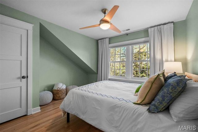 8105 Kingsbury Boulevard, Clayton, MO 63105