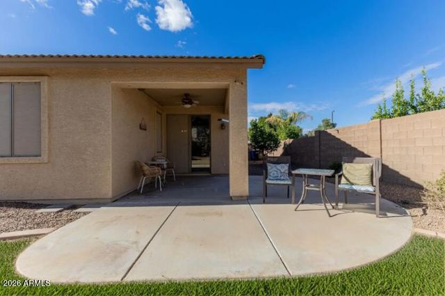 6637 S CARTIER Drive, Gilbert, AZ 85298