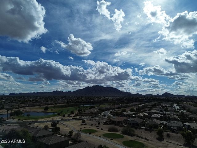 6637 S CARTIER Drive, Gilbert, AZ 85298