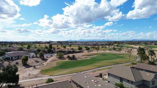 6637 S CARTIER Drive, Gilbert, AZ 85298