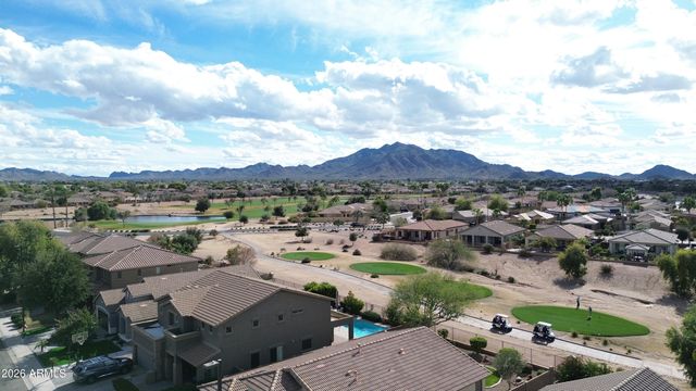 6637 S CARTIER Drive, Gilbert, AZ 85298