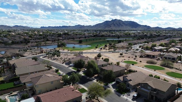 6637 S CARTIER Drive, Gilbert, AZ 85298