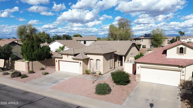 6637 S CARTIER Drive, Gilbert, AZ 85298