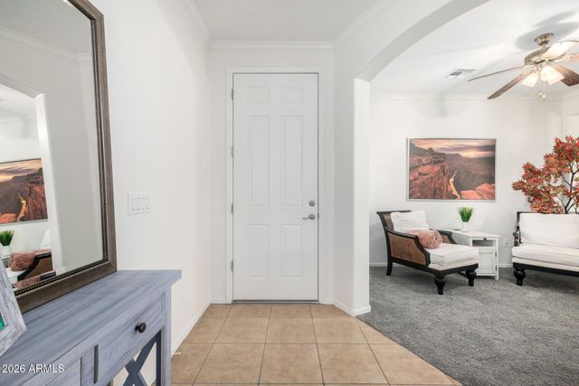 6637 S CARTIER Drive, Gilbert, AZ 85298