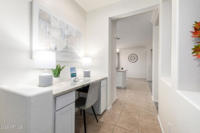 6637 S CARTIER Drive, Gilbert, AZ 85298