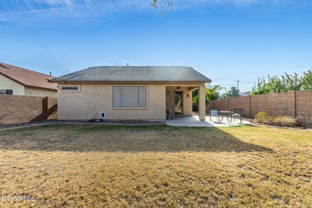 6637 S CARTIER Drive, Gilbert, AZ 85298