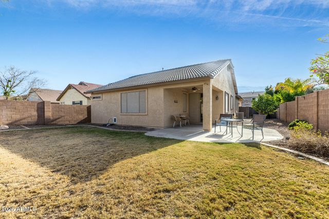 6637 S CARTIER Drive, Gilbert, AZ 85298