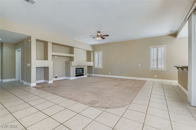 9463 Malasana Court, Las Vegas, NV 89147