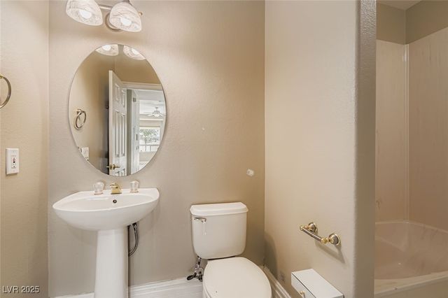 9463 Malasana Court, Las Vegas, NV 89147