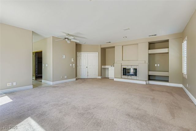 9463 Malasana Court, Las Vegas, NV 89147