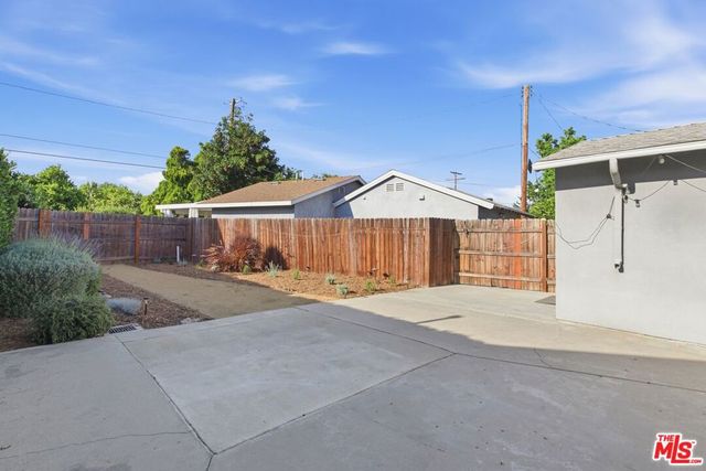 14141 Gault Street, Van Nuys, CA 91405