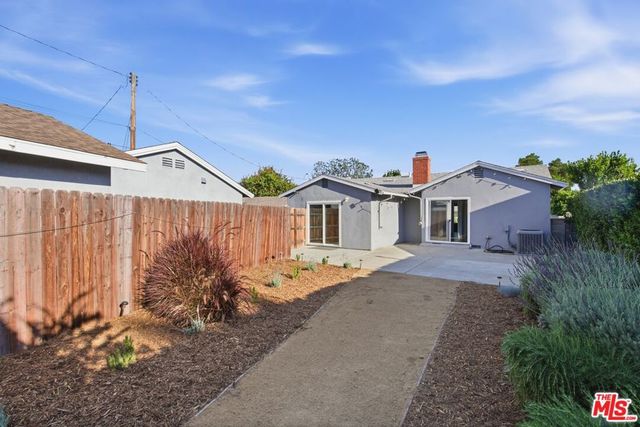 14141 Gault Street, Van Nuys, CA 91405