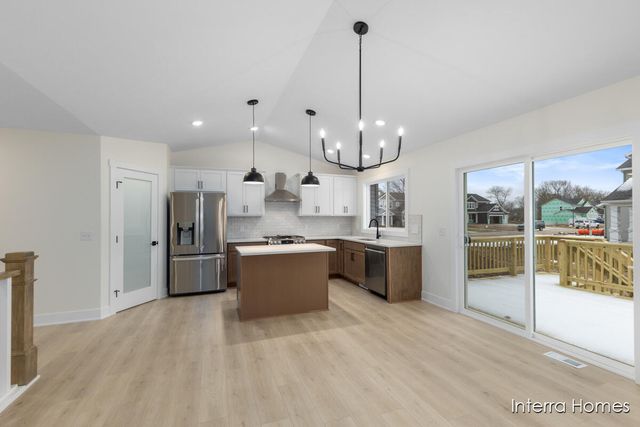 7120 Pinehurst Drive Ne, Cannon Twp, MI 49341