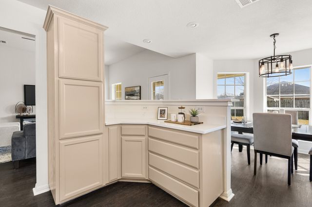 220 Broken Arrow Drive, Waco, TX 76705